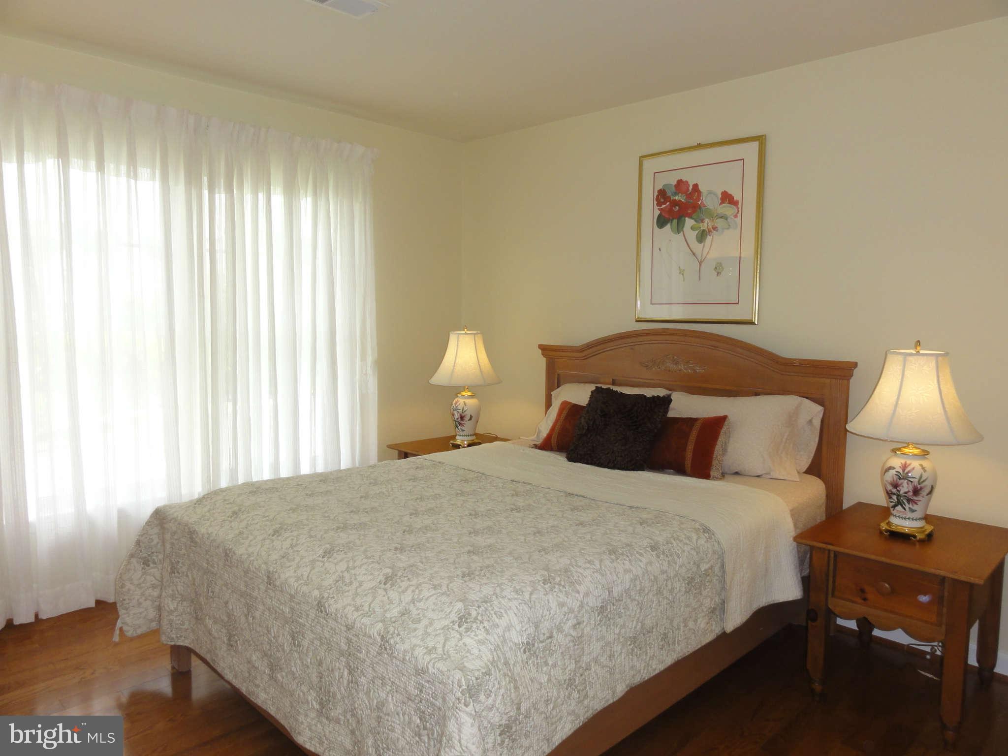 14020 Bromfield Road Germantown, MD 20874 - Photo 14 of 30 Bedroom 3