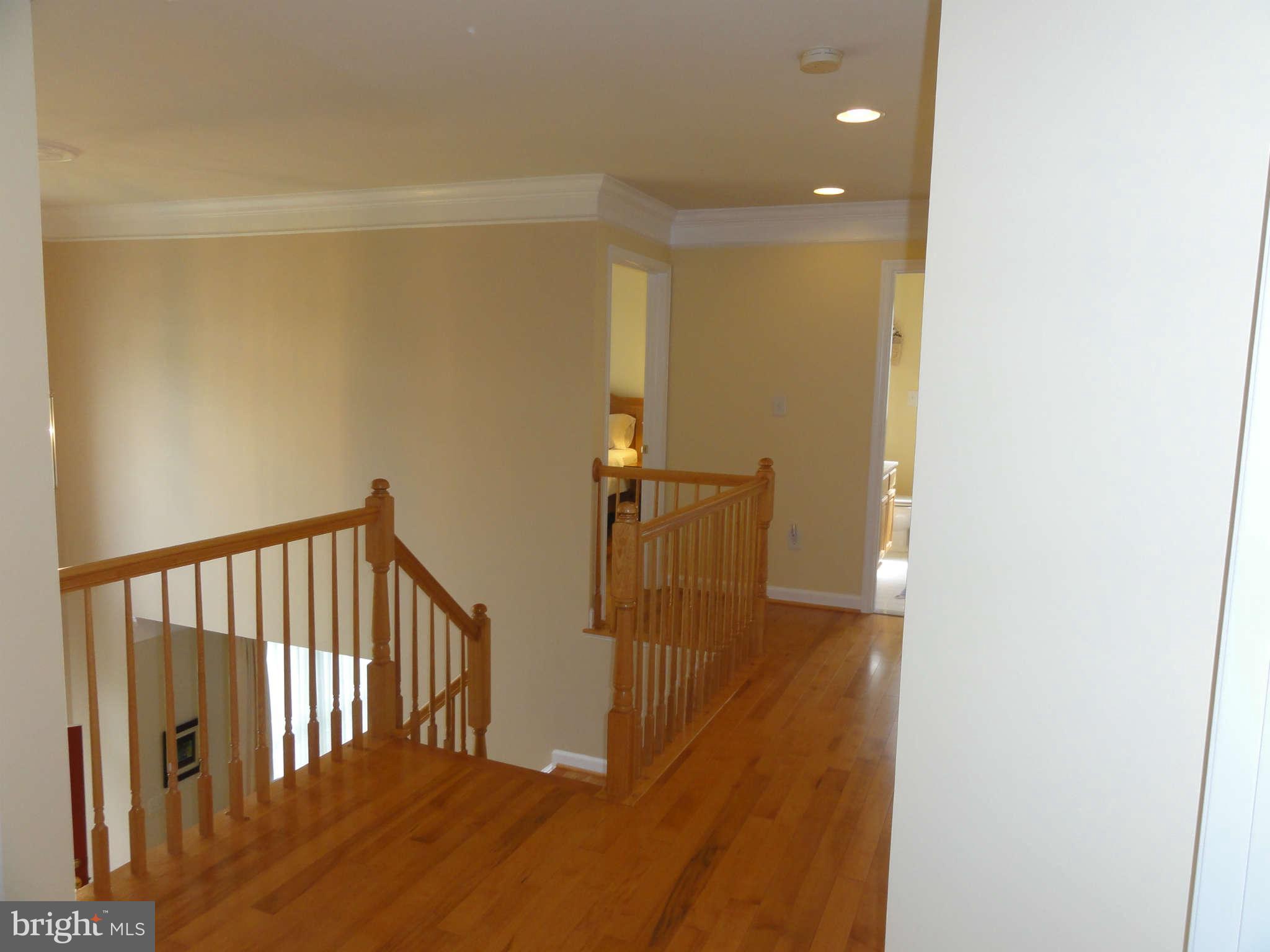 14020 Bromfield Road Germantown, MD 20874 - Photo 17 of 30 hallway