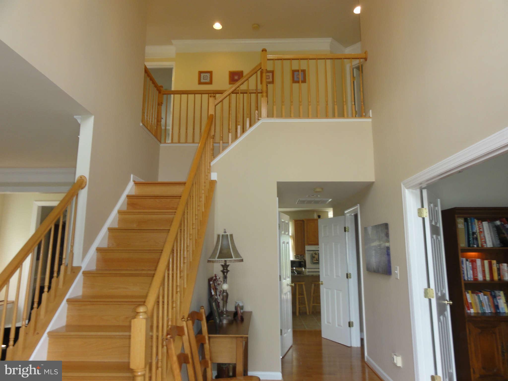 14020 Bromfield Road Germantown, MD 20874 - Photo 3 of 30 foyer