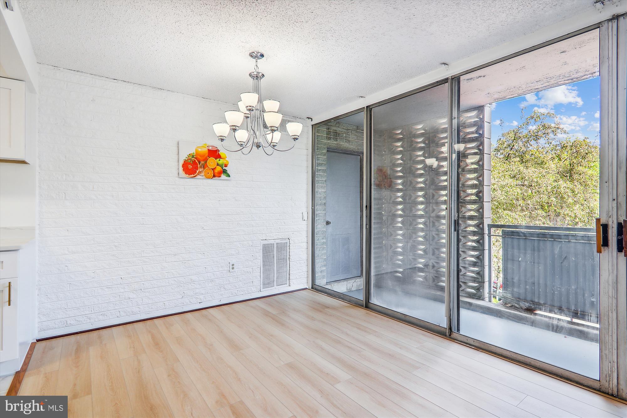 1826 Metzerott Road, Unit 207 Adelphi, MD 20783 - Photo 6 of 26 Sun Splashed Dining Area