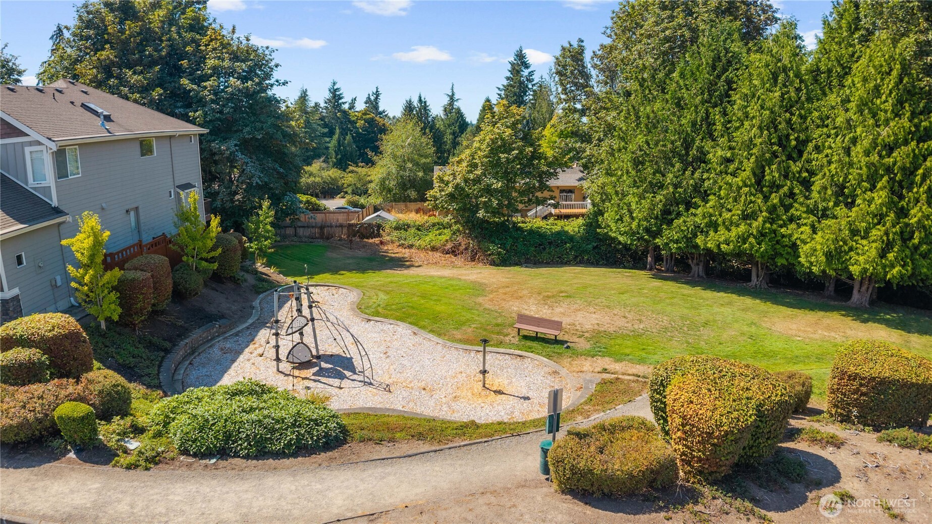 16850 164th Way Southeast Renton, WA 98058 - Photo 8 of 36 Gallery Image 8