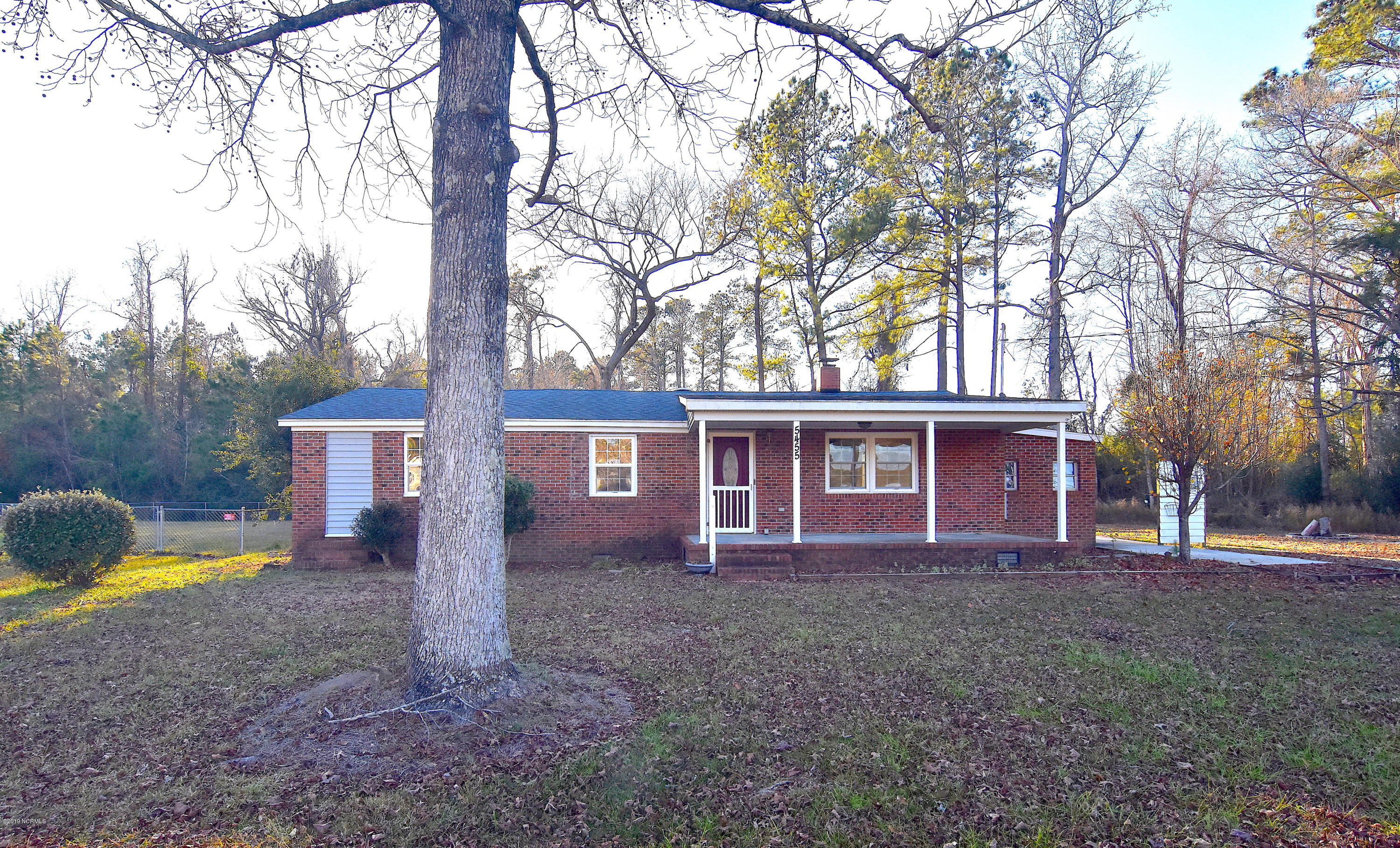 5455 County Line Road New Bern, NC 28562 - Photo 1 of 39 Front
