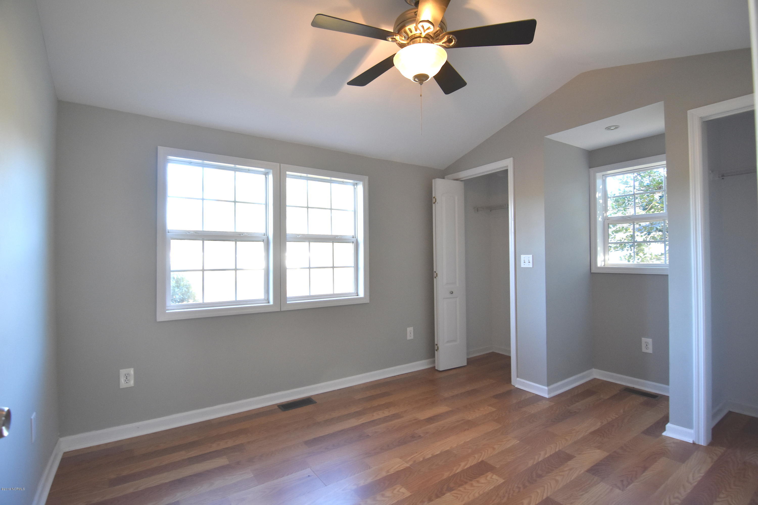 5455 County Line Road New Bern, NC 28562 - Photo 22 of 39 Bedroom