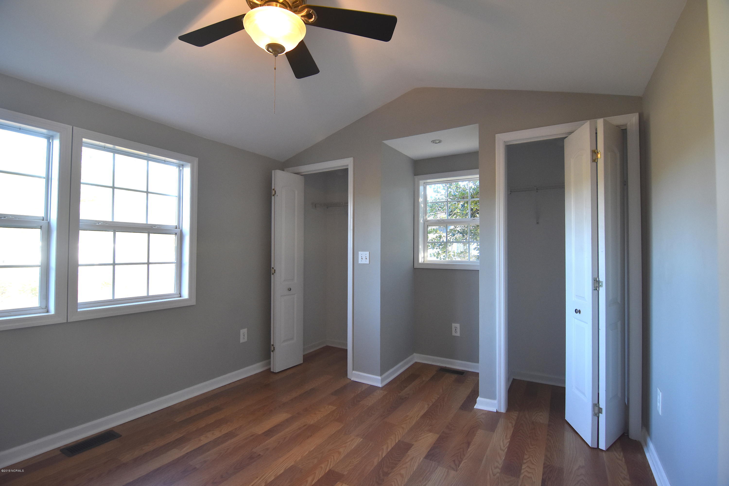 5455 County Line Road New Bern, NC 28562 - Photo 23 of 39 Bedroom