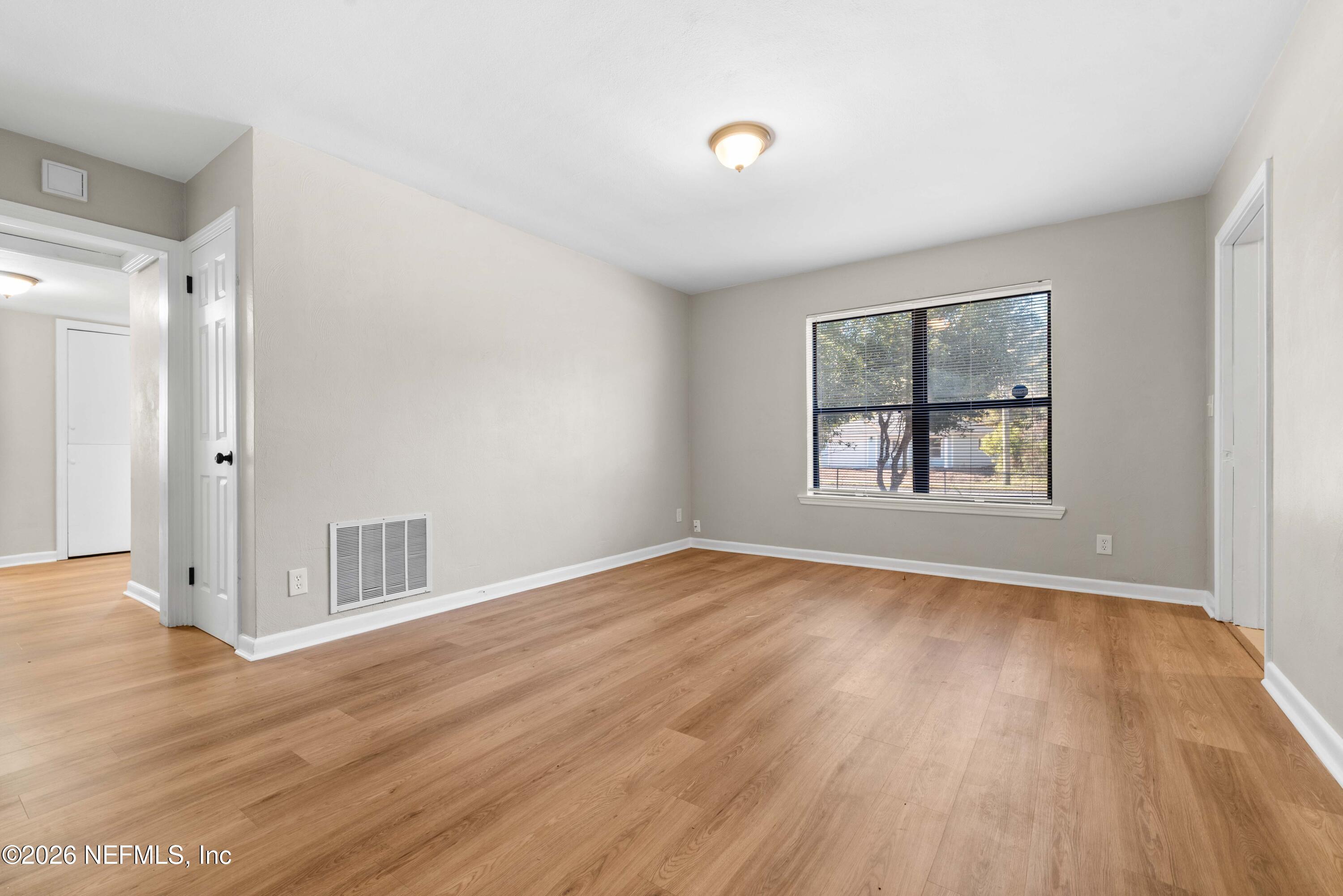 5247 Cleveland Road Jacksonville, FL 32209 - Photo 17 of 37 5247 Cleveland Rd-10
