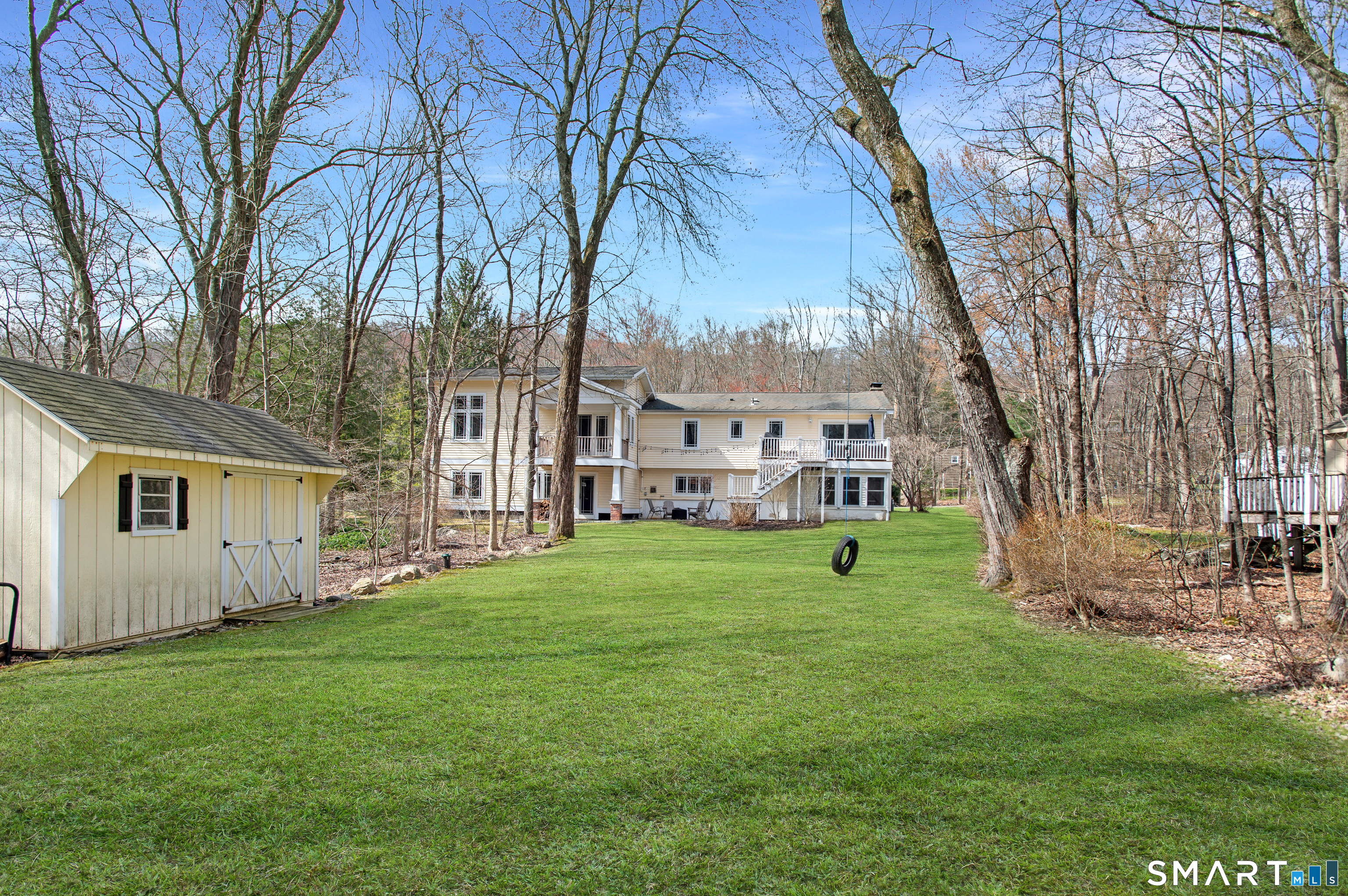 61 Ashbee Lane Ridgefield, CT 06877 - Photo 3 of 33