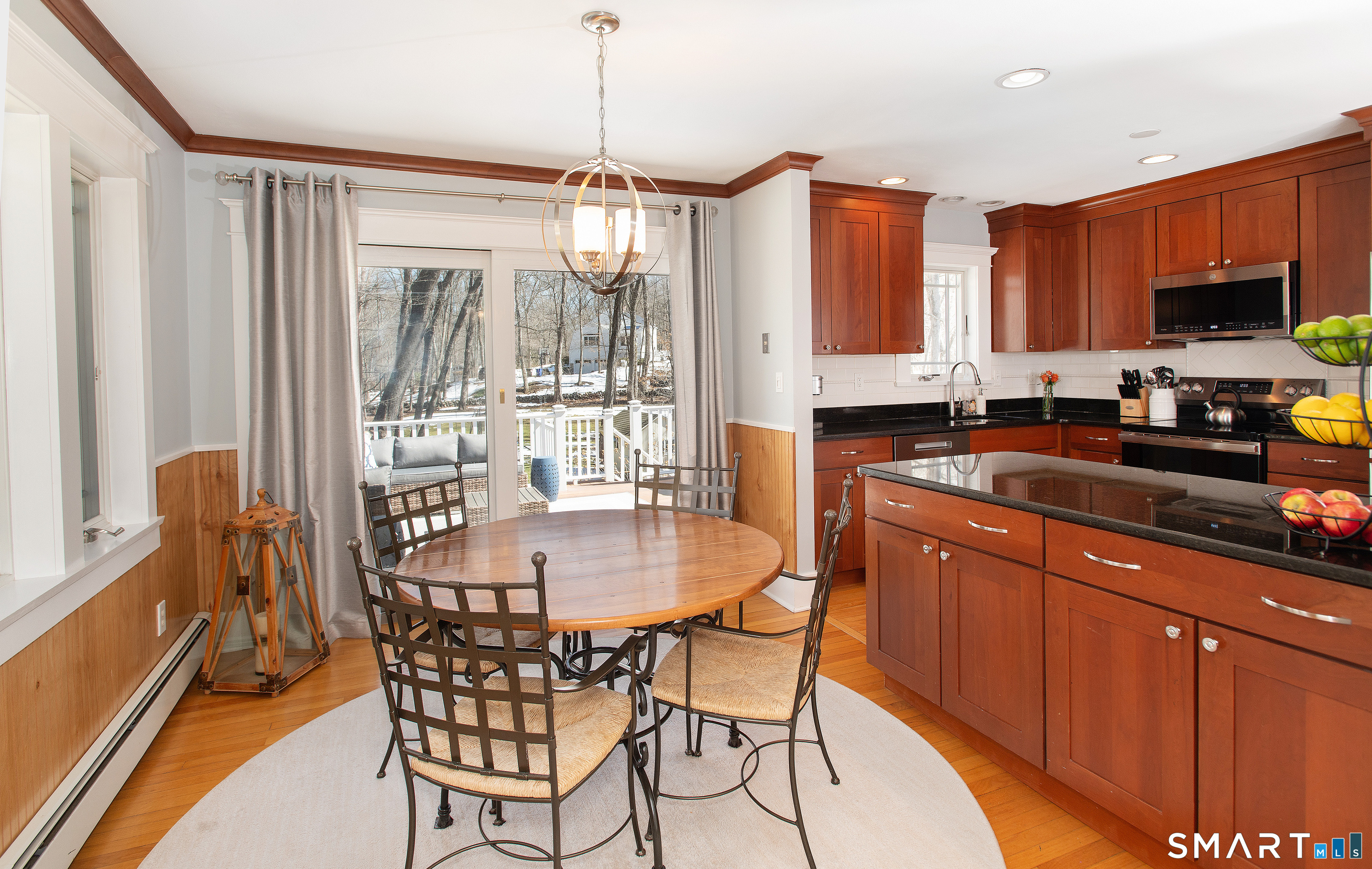 61 Ashbee Lane Ridgefield, CT 06877 - Photo 7 of 33