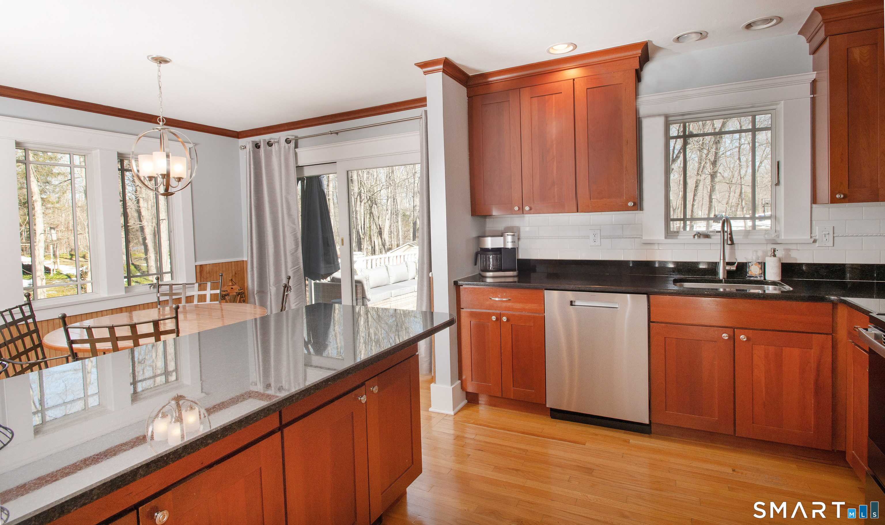 61 Ashbee Lane Ridgefield, CT 06877 - Photo 9 of 33