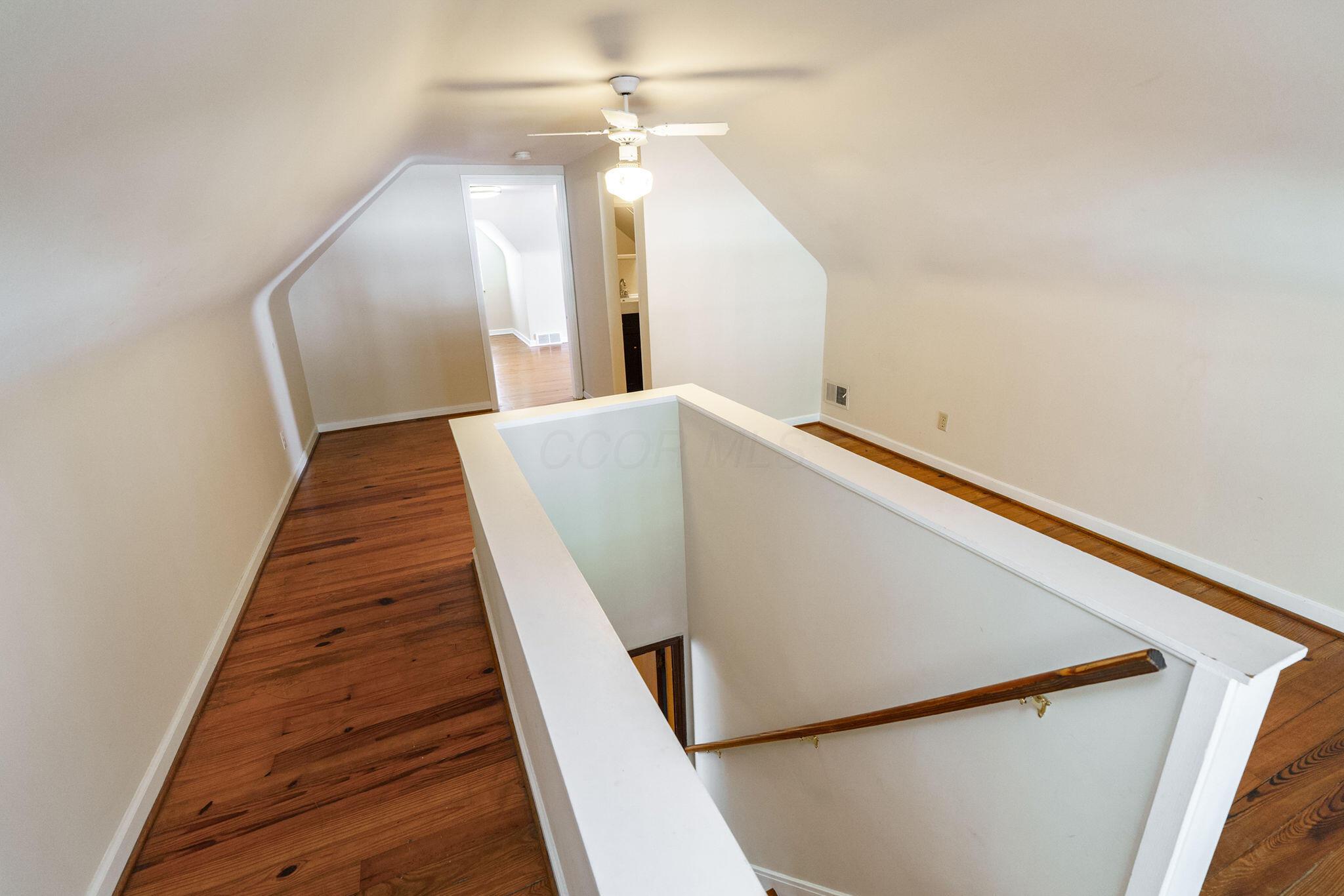 908 Vernon Road Columbus, OH 43209 - Photo 27 of 36 2nd floor