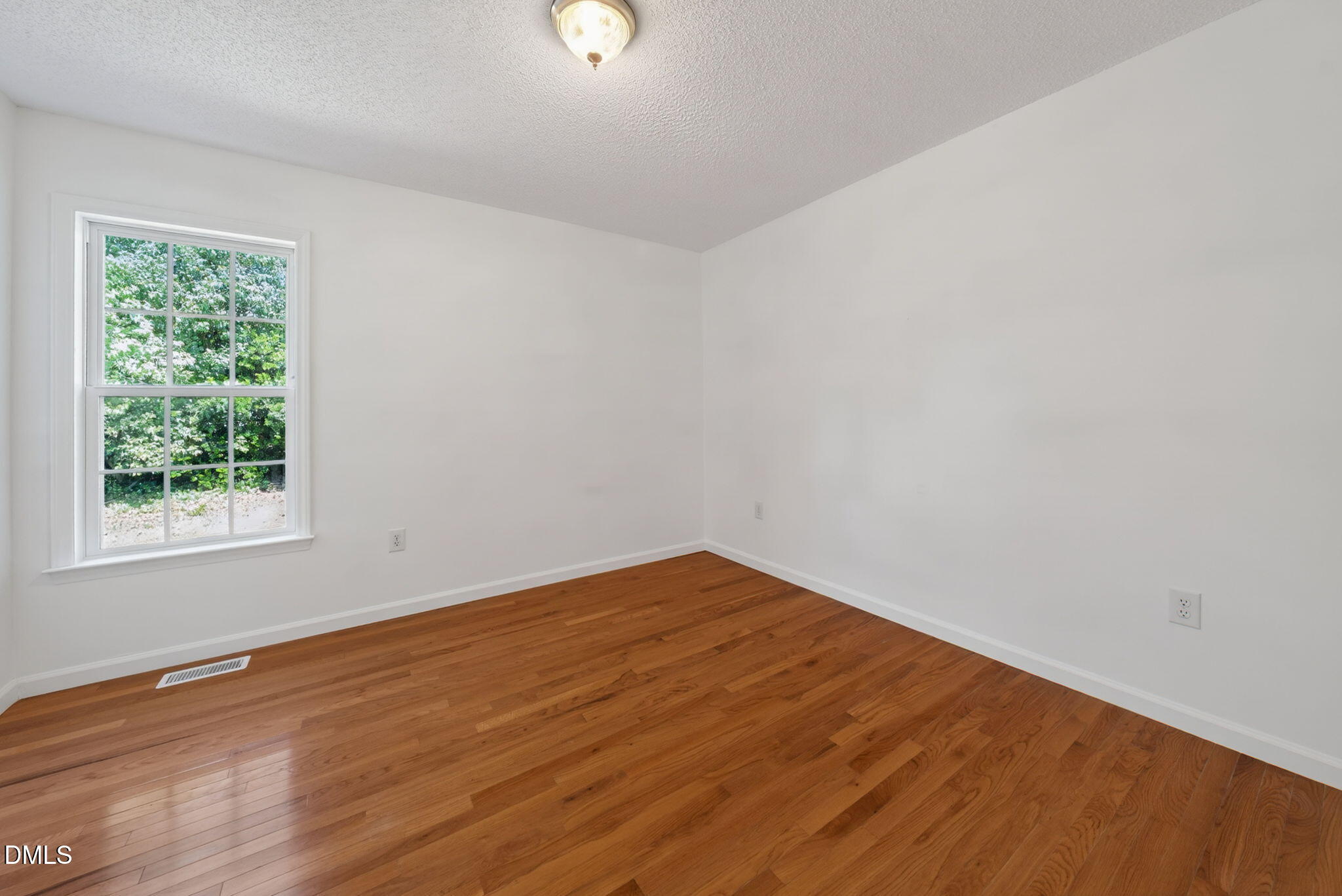 217 Stargate Road Holly Springs, NC 27540 - Photo 10 of 14 18-web-or-mls-217 STARGATE RD - 18