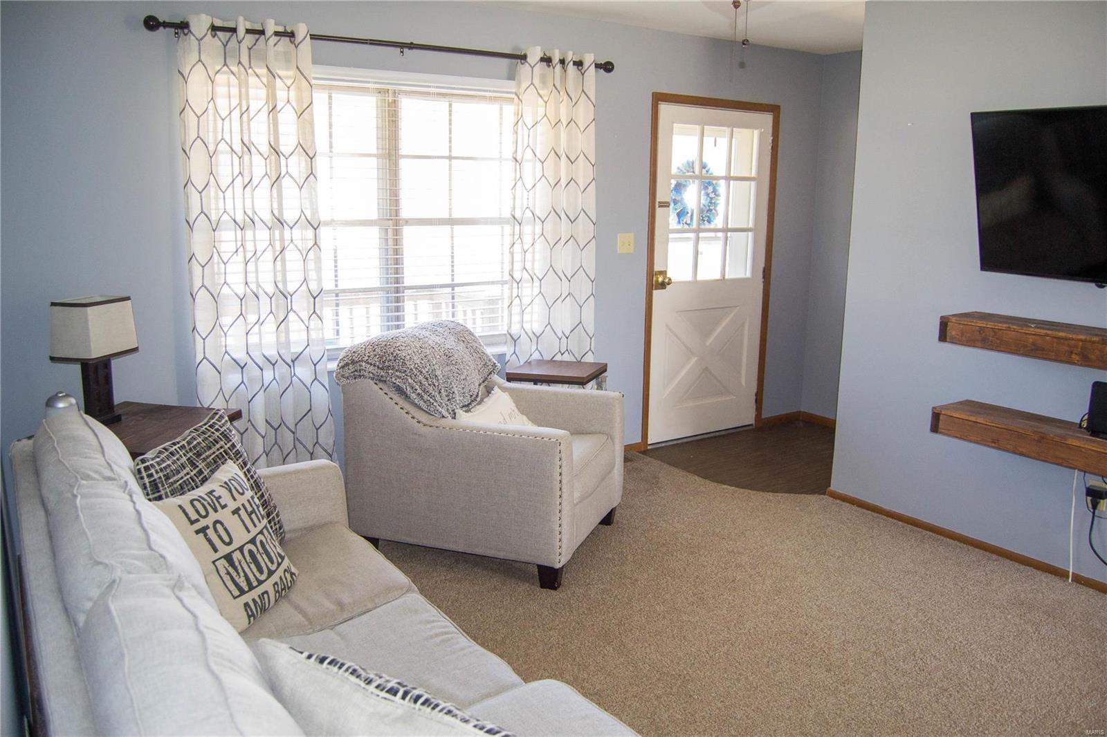 229 Pine Ridge Drive Godfrey, IL 62035 - Photo 3 of 21 Gallery Image 3