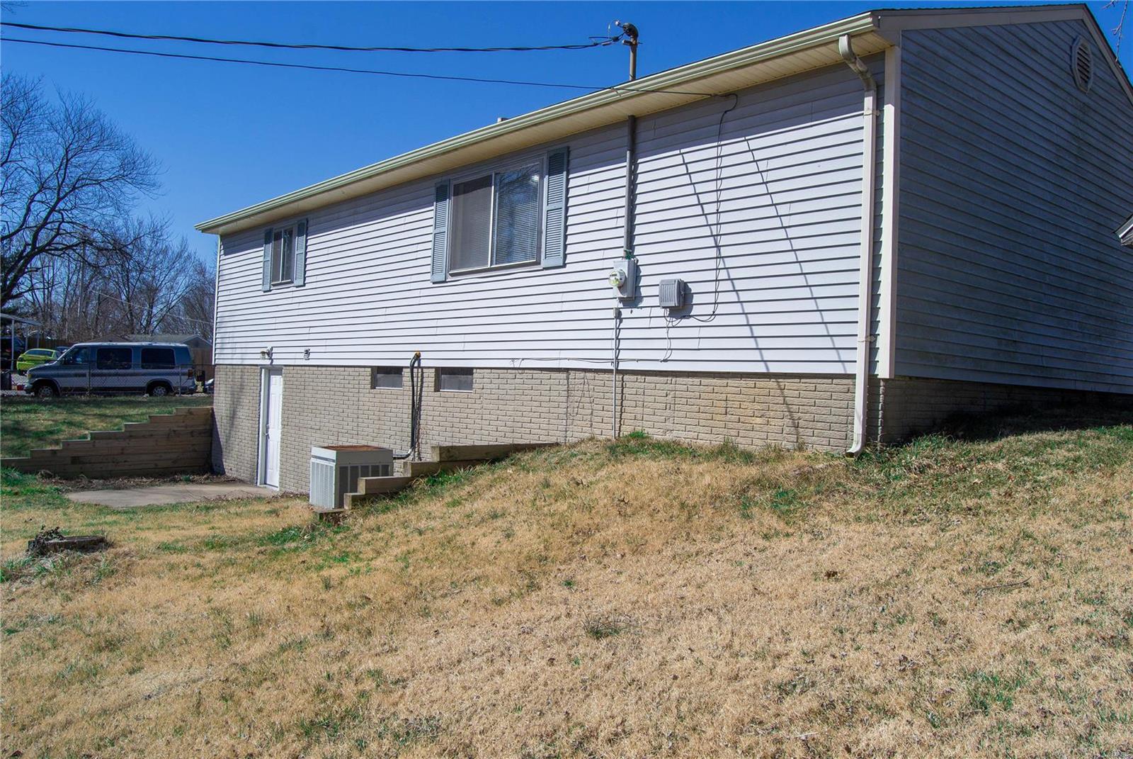 229 Pine Ridge Drive Godfrey, IL 62035 - Photo 21 of 21 Gallery Image 21