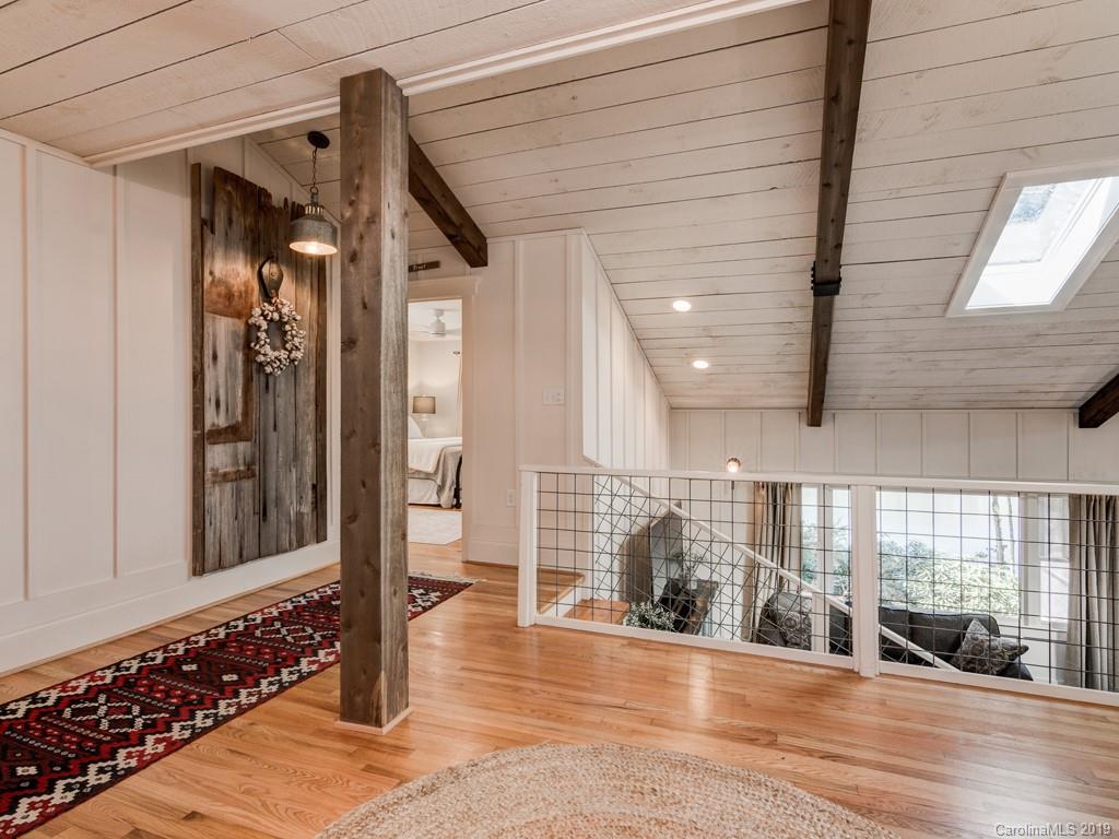 458 Robin Hood Road Brevard, NC 28712 - Photo 3 of 36 Gallery Image 3