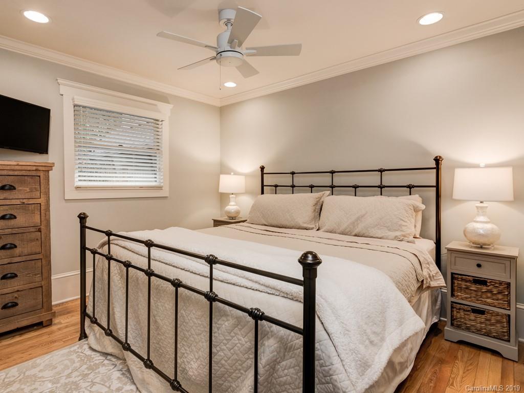 458 Robin Hood Road Brevard, NC 28712 - Photo 21 of 36 Gallery Image 21