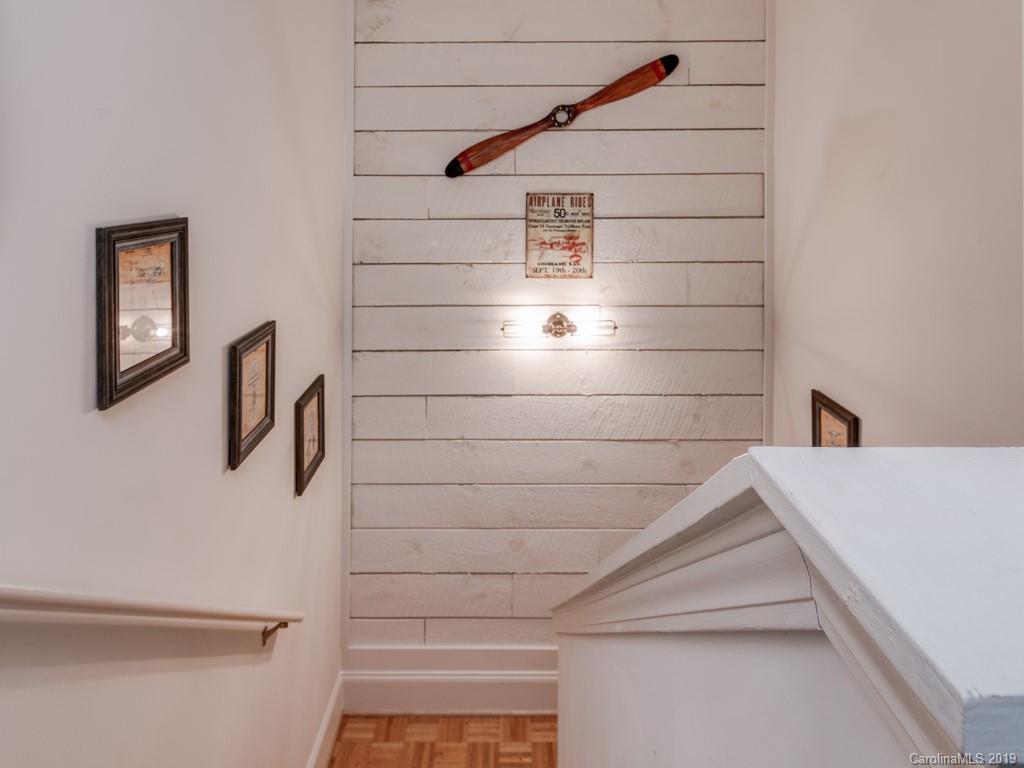 458 Robin Hood Road Brevard, NC 28712 - Photo 27 of 36 Gallery Image 27