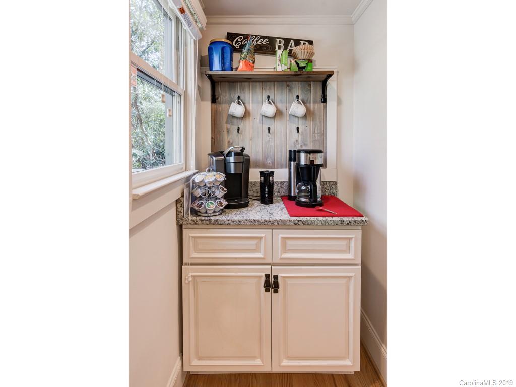 458 Robin Hood Road Brevard, NC 28712 - Photo 29 of 36 Gallery Image 29