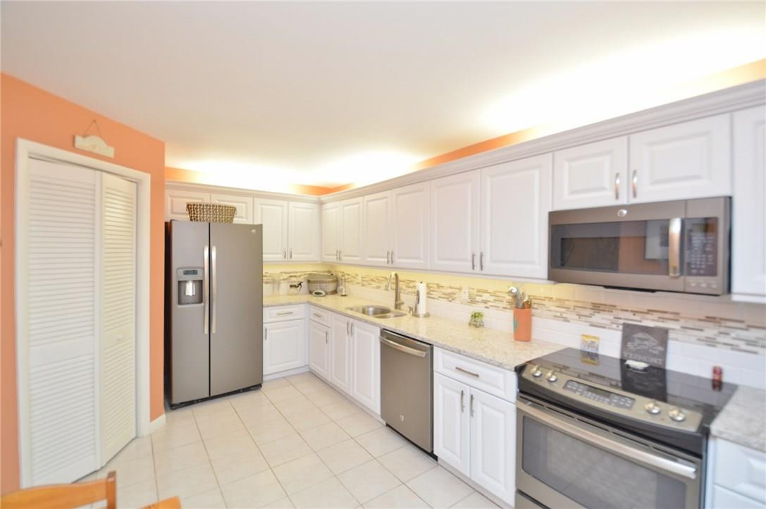 573 Racquet Club Road, Unit 15 Weston, FL 33326 - Photo 12 of 23 Photo 12