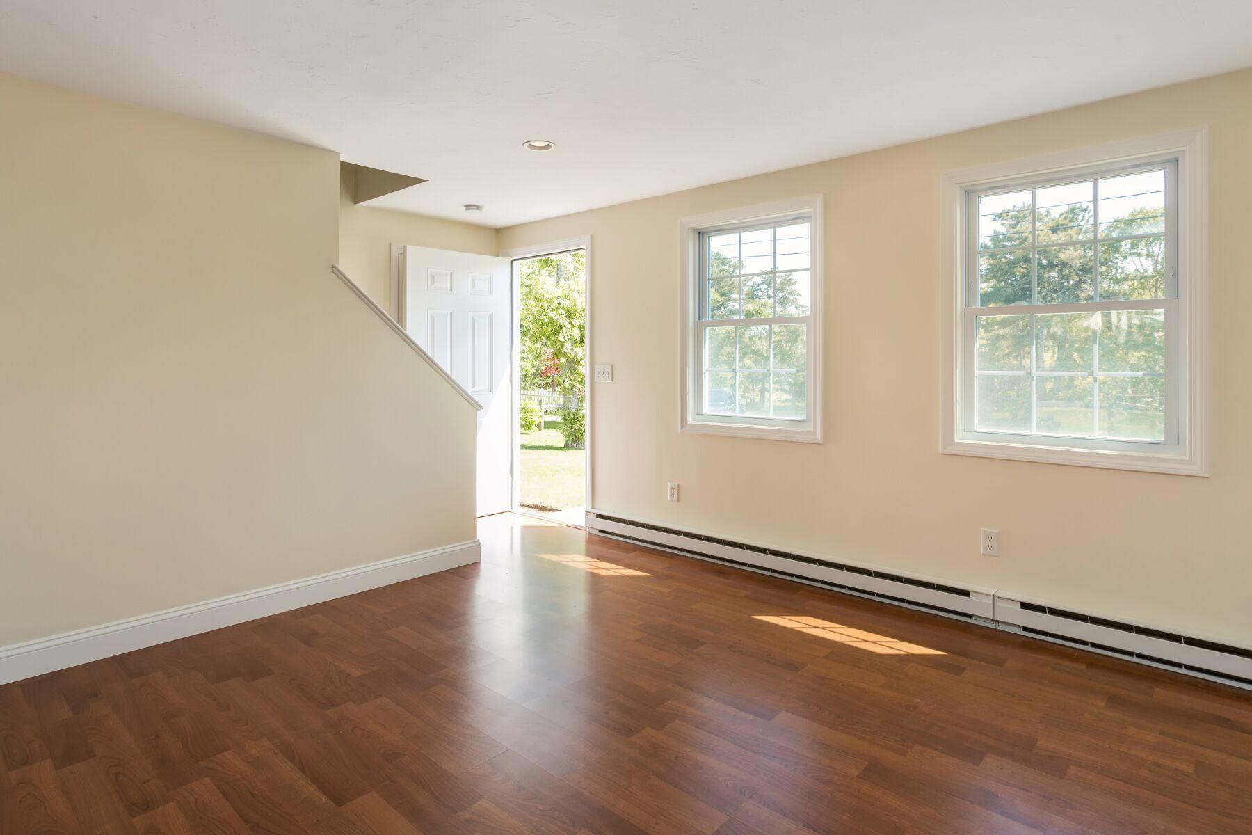 910 Queen Anne Road Harwich, MA 02645 - Photo 11 of 27 11