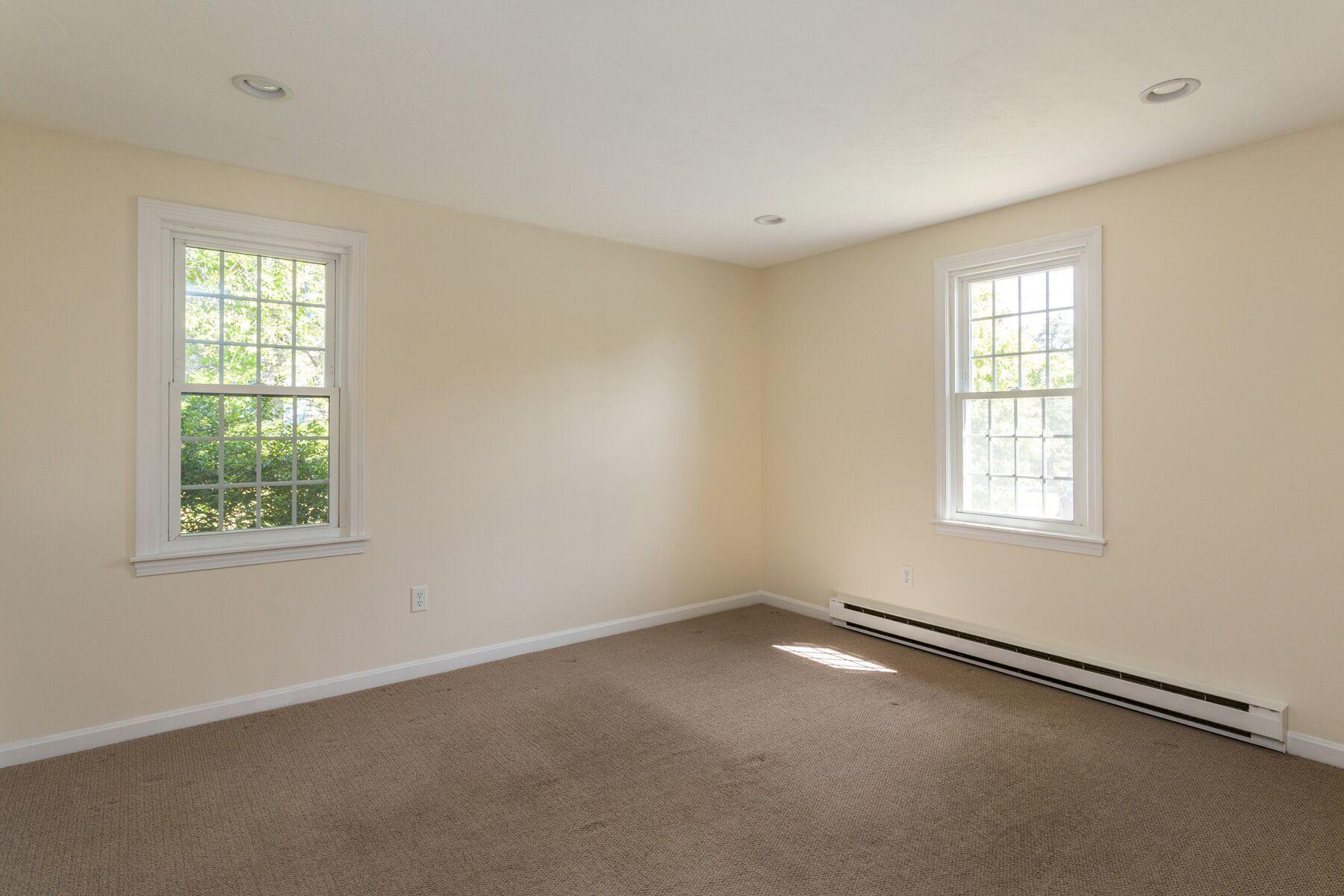 910 Queen Anne Road Harwich, MA 02645 - Photo 13 of 27 13