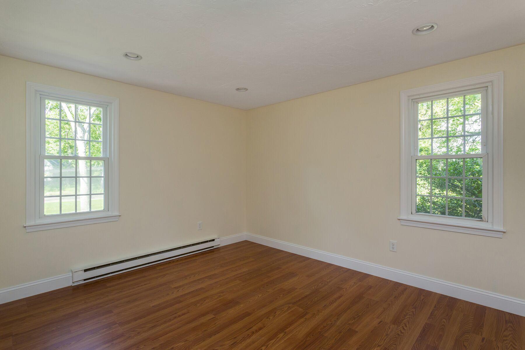 910 Queen Anne Road Harwich, MA 02645 - Photo 16 of 27 16