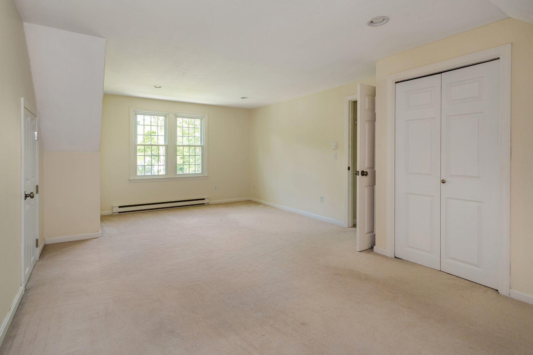 910 Queen Anne Road Harwich, MA 02645 - Photo 17 of 27 17