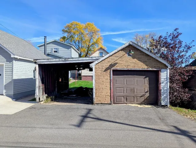 $54,900 | 111 West Nebraska Avenue East, Gilbert, MN 55741