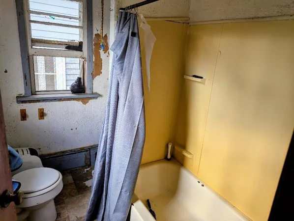 $54,900 | 111 West Nebraska Avenue East, Gilbert, MN 55741