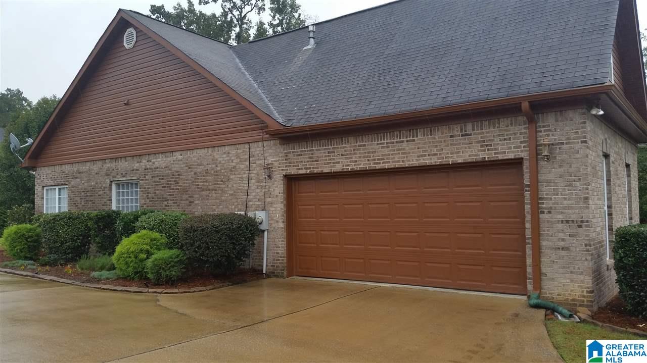 4739 Thornhill Road Gardendale, AL 35071 - Photo 7 of 37