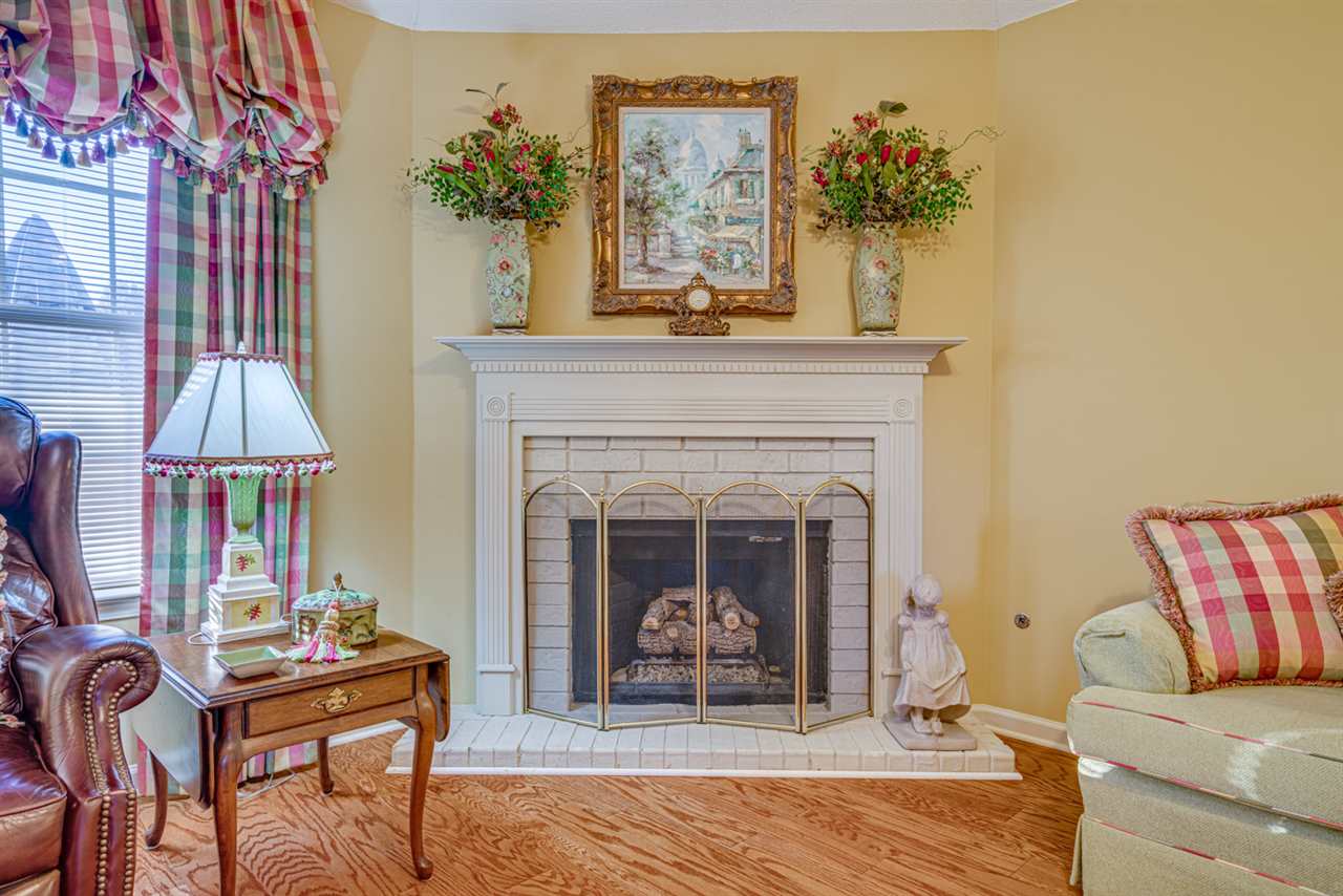 1391 Wolf Ridge Drive Collierville, TN 38017 - Photo 8 of 25 Gallery Image 8