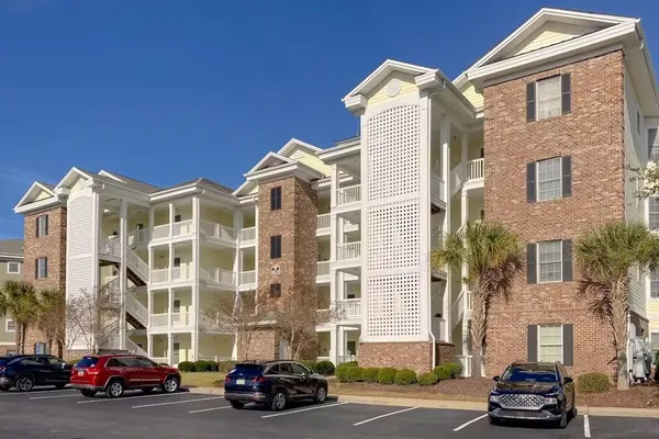 $284,900 | 4812 Magnolia Lake Drive, Unit 104, Myrtle Beach, SC 29577