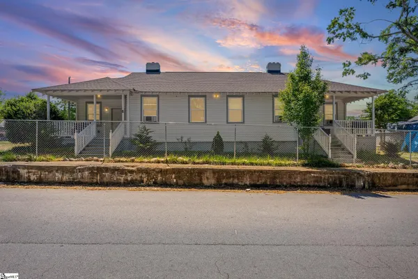 $200,000 | 27 Smythe Street, Belton, SC 29627