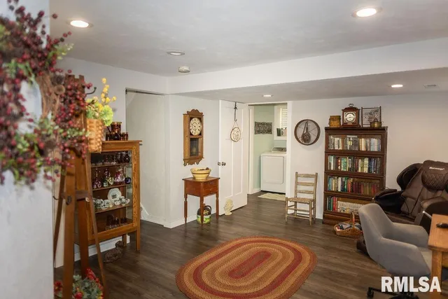 $289,500 | 80 Aspen Drive, Canton, IL 61520