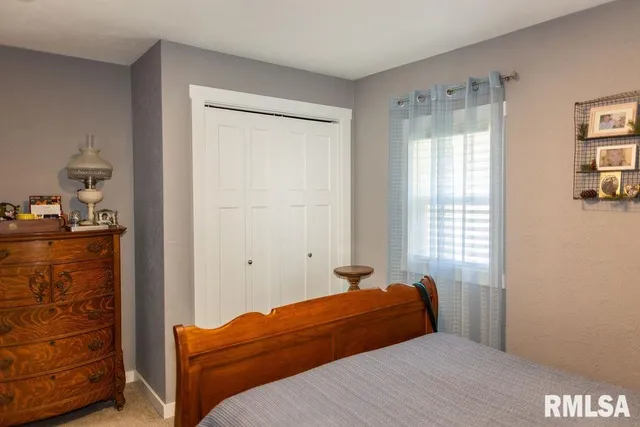 $289,500 | 80 Aspen Drive, Canton, IL 61520