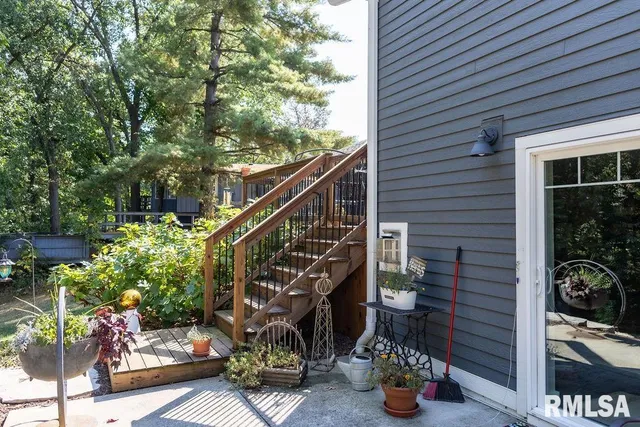 $289,500 | 80 Aspen Drive, Canton, IL 61520