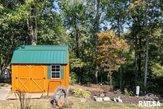 $289,500 | 80 Aspen Drive, Canton, IL 61520