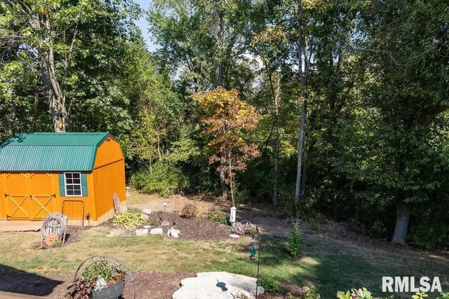 $289,500 | 80 Aspen Drive, Canton, IL 61520