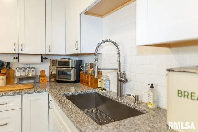 $289,500 | 80 Aspen Drive, Canton, IL 61520