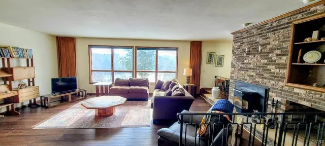 $1,400,000 | 143 Lake Road, Columbia, NY 13491