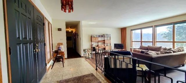 $1,400,000 | 143 Lake Road, Columbia, NY 13491