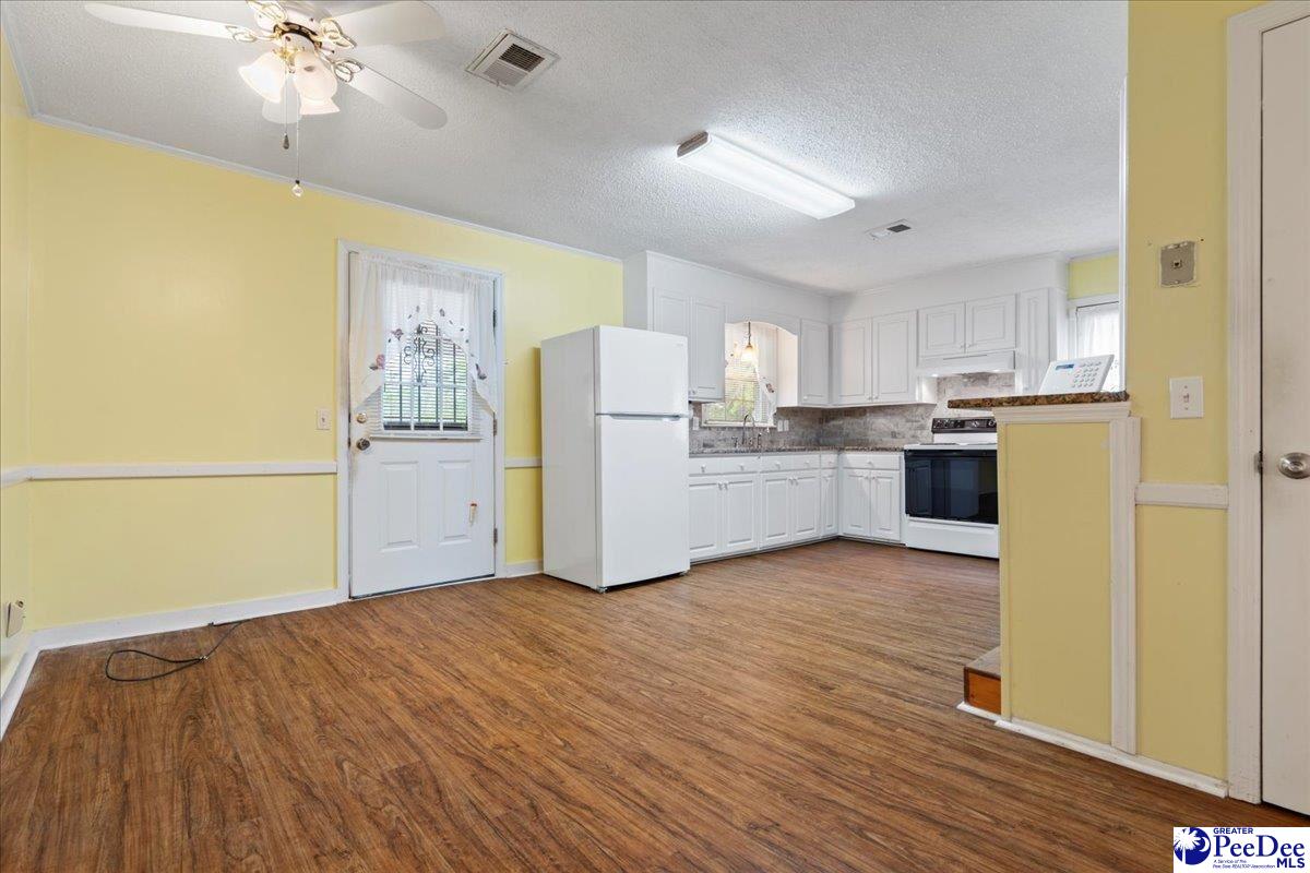 121 Emily Road Lake City, SC 29560 - Photo 10 of 32 Gallery Image 10