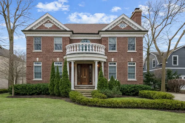 $2,500,000 | 430 South Avenue, Glencoe, IL 60022