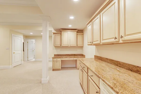 $2,500,000 | 430 South Avenue, Glencoe, IL 60022