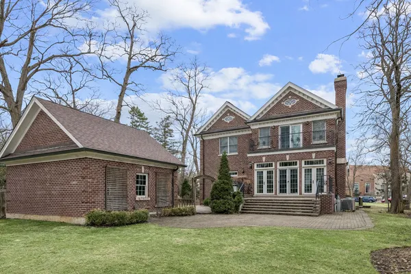 $2,500,000 | 430 South Avenue, Glencoe, IL 60022