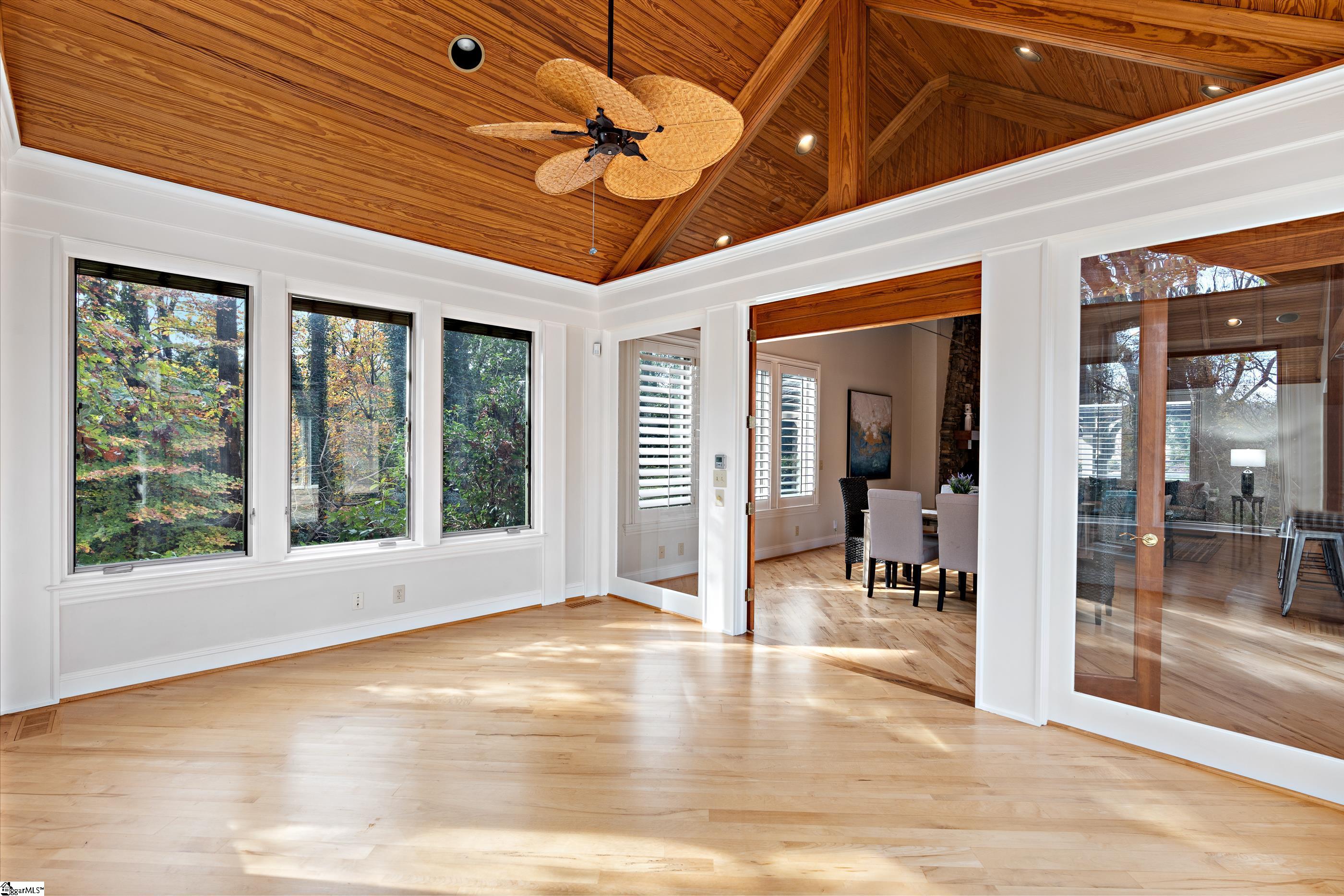 359 Riverside Drive Greenville, SC 29605 - Photo 25 of 36 Gallery Image 25