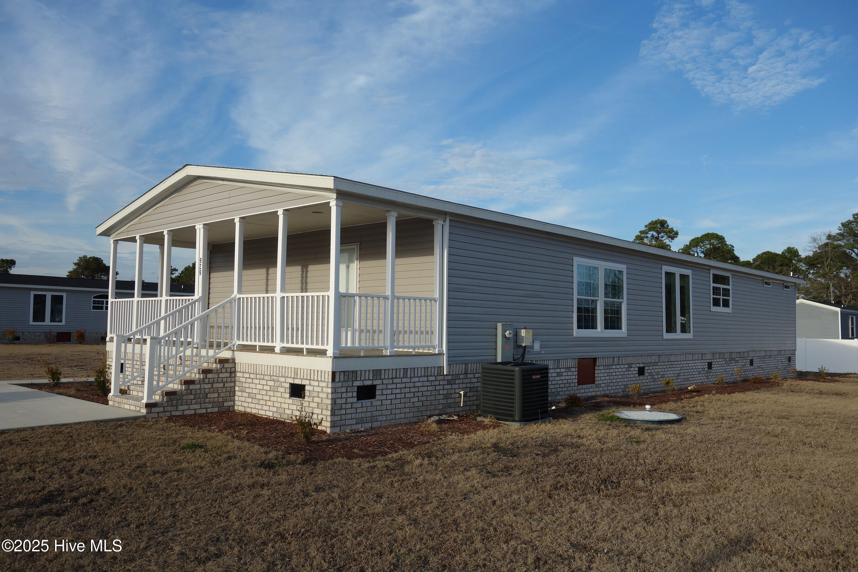 929 Willow Place Southwest Calabash, NC 28467 - Photo 29 of 48 Large porch