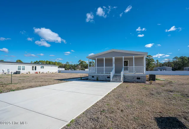 $264,900 | 929 Willow Place Southwest, Calabash, NC 28467
