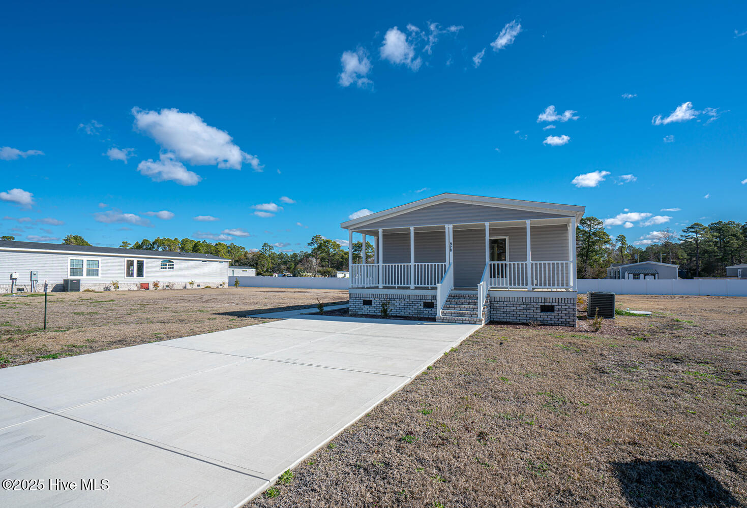929 Willow Place Southwest Calabash, NC 28467 - Photo 4 of 48 929 Willow Pl SW Calabash NC-large-002-0