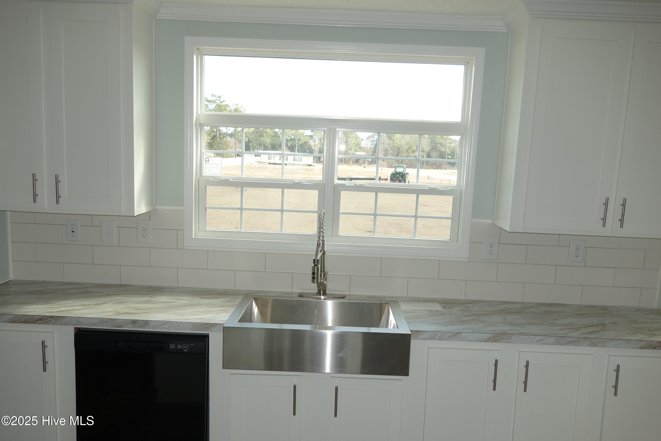 929 Willow Place Southwest Calabash, NC 28467 - Photo 7 of 48 Kitchen