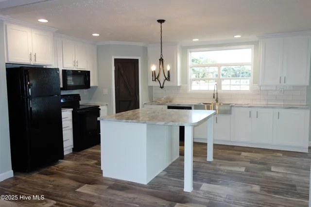 $264,900 | 929 Willow Place Southwest, Calabash, NC 28467