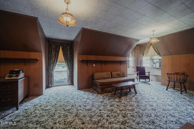 $589,900 | 438 East Main Street, Rogersville, TN 37857